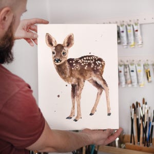 Dipinto ad acquerello ORIGINALE Baby Deer, opera d'arte dipinta a mano, acquerello originale unico nel suo genere, decorazione per la cameretta dei bambini, decorazione da parete,