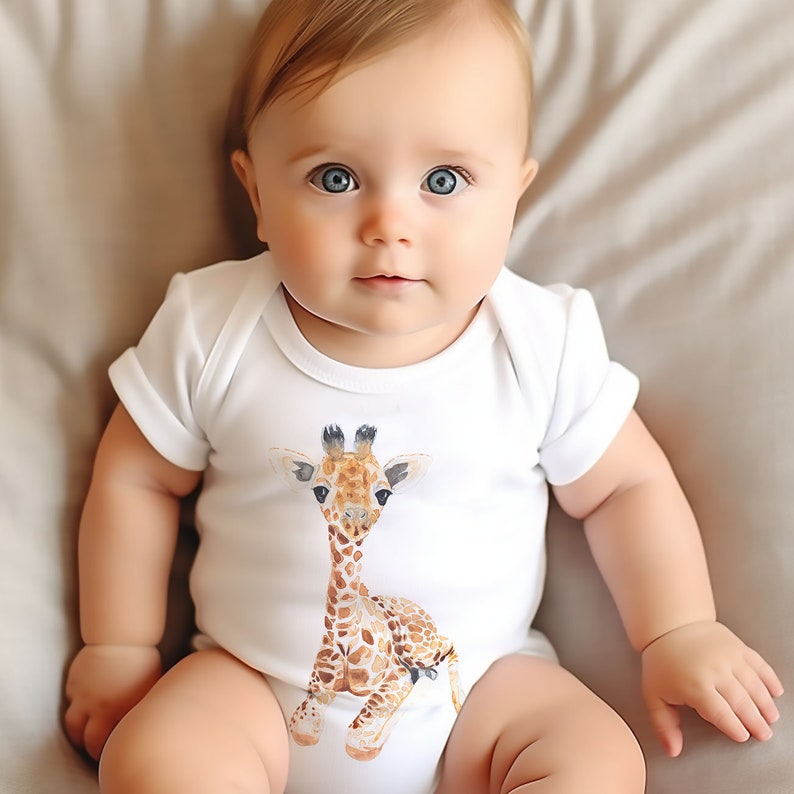 Baby Bodysuit with Cute Giraffe Print