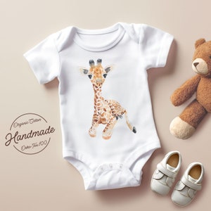 Baby Bodysuit with Cute Giraffe Print, Infant Baby Bodysuit & Tee, Newborn Gender Neutral Outfit, Baby Boy or Girl Bodysuit.