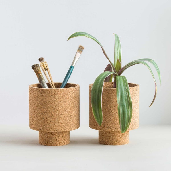 Isla Cork Planter - Cork Desk Tidy
