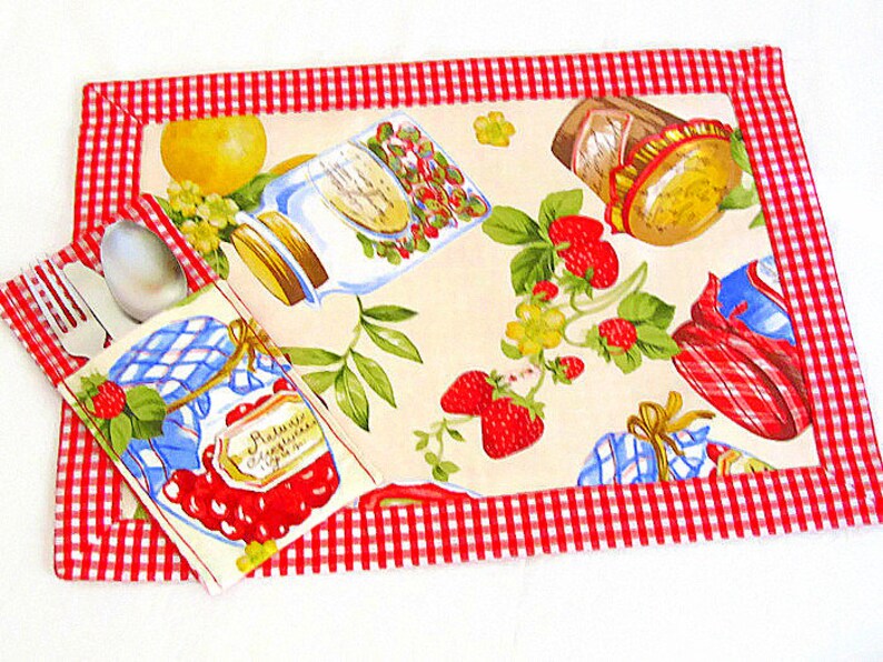 Retro Fruit Placemats Set of 2 Set of 4 Red Fabric Cloth Etsy