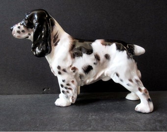 Royal Doulton figurine Dog Figurine  Cocker Spaniel HN 1109   5" Tall 7-1/2" long   Mint condition, no chips, scratches, repairs or crazing