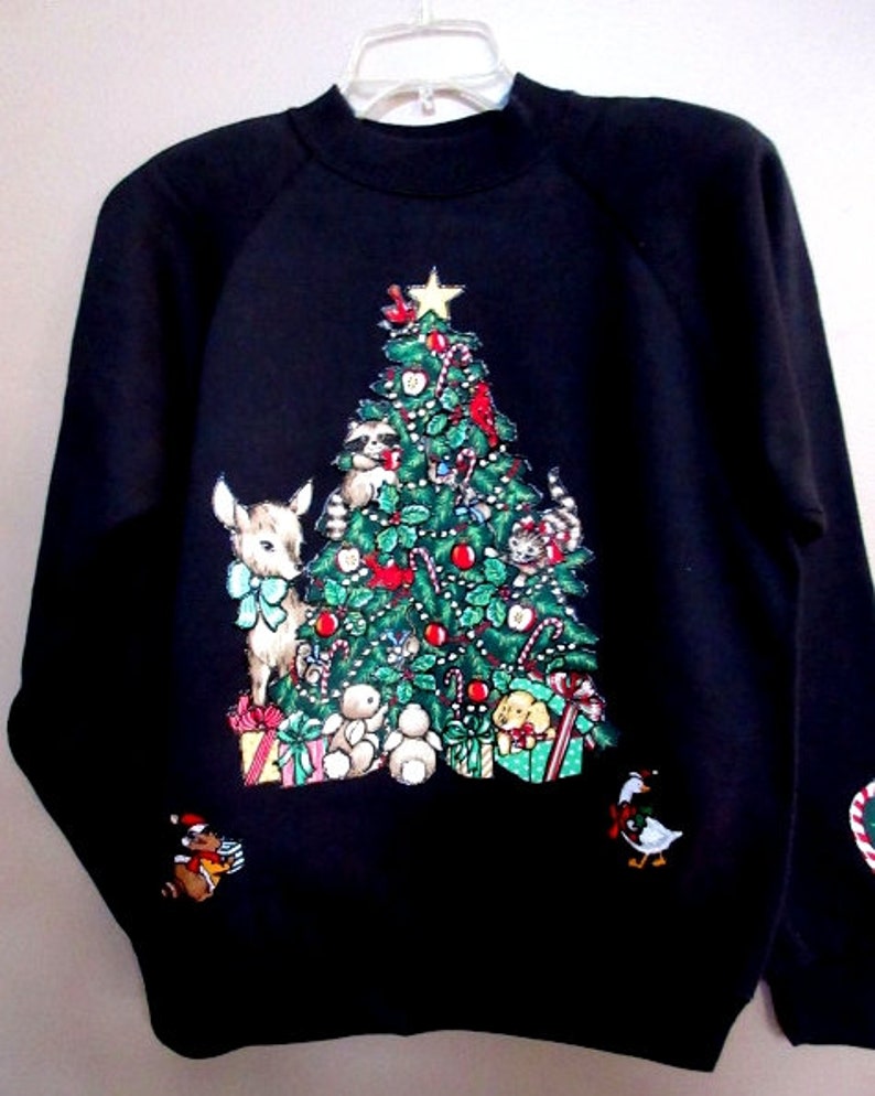 Vintage 1990/'s NEW never worn Ugly Sweaters Black Sweatshirt Christmas Tree with Deer Size Lg.