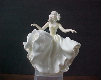 Royal Doulton Figurine  Sweet Seventeen  HN2734    7-1/2 " tall      Mint Condition