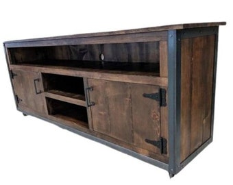 Rustic Industrial Barn Board / Reclaimed Wood Media Stand / TV / Entertainment Stand / Reclaimed Wood