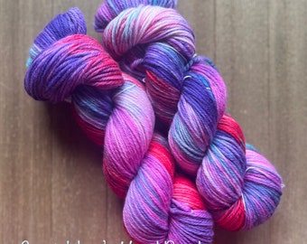 Hand Dyed Yarn Worsted Weight Yarn 100% SW Merino Polaris  4 ply Ready to ship