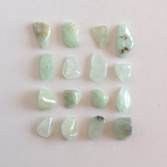 prehnite polished
