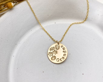 Grandma's Necklace. Family Personalized Jewelry. Birth Flower Necklace. Mother's Day Gift for Grandmother. Gift for Mom. 14k Gold Filled