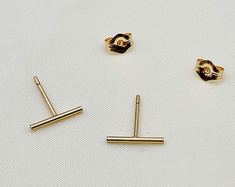 Short Line Earrings. Gold or Silver Earrings. Thin Line Post. Small Bar Earrings. Simple Staple Post. Line Studs. 14k Minimalist Earrings