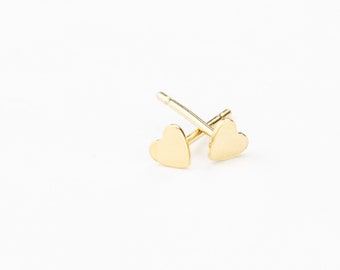 Heart Stud Earrings. Tiny 14k Gold Filled Heart Earrings. Minimalist Stud Earring Sterling Silver. Everyday Earrings. Gift for Her