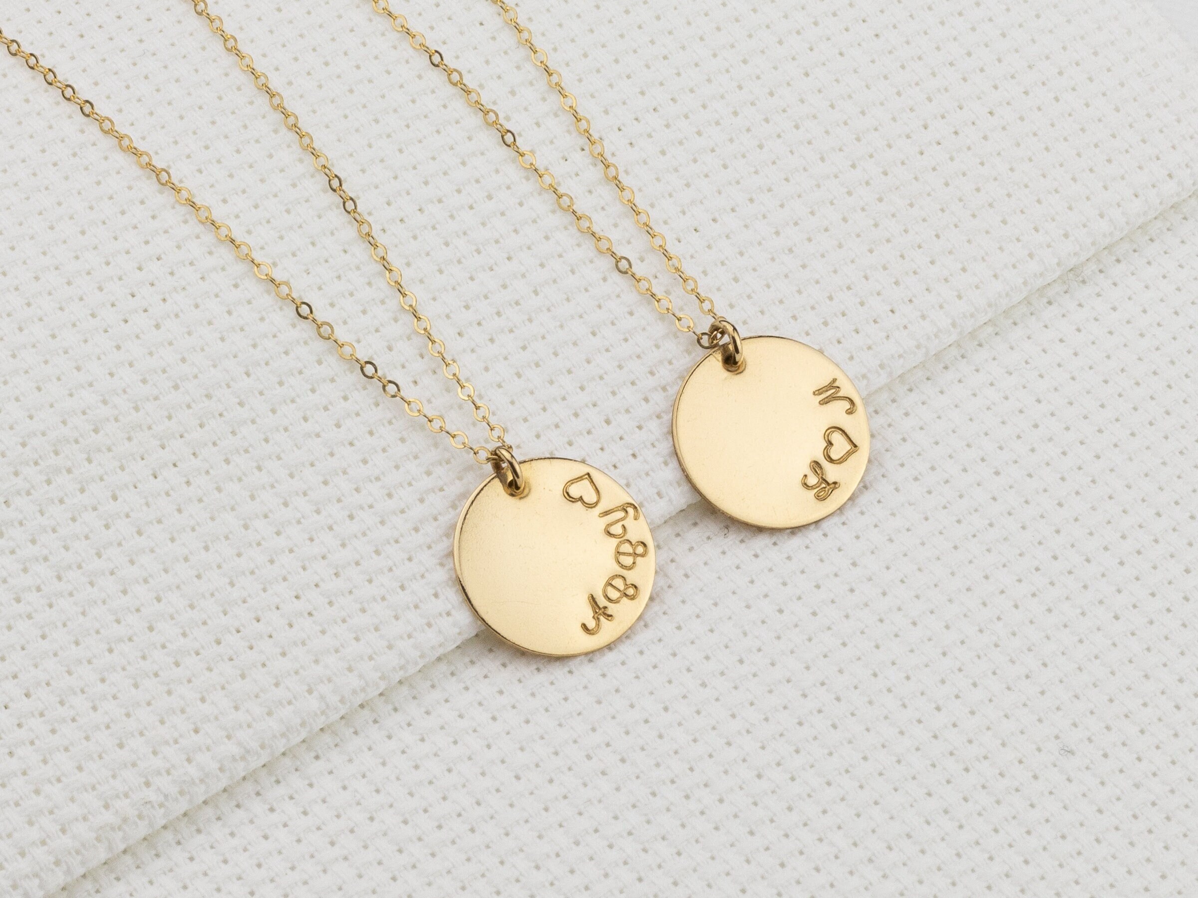 Necklace. Large Circle Pendant Necklace 