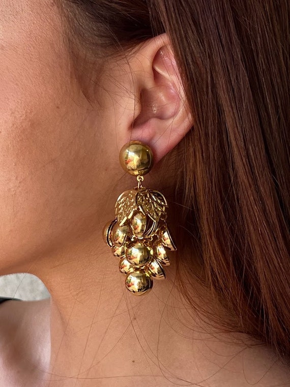 statement 90’s vintage earrings | gold grapes - image 1