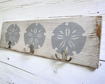 Coastal Key & Leash Holder, Sand Dollar Wall Hooks, Beach House Décor, Nautical Towel Rack, Distressed Wood Organizer, Entryway Coat Rack