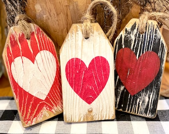 Hearts Valentines Decor, Valentines Day Sign, Rustic Wood Heart Love Sign Tag Set, Hugs and Kisses Sign, XOXO Wood Distressed Sign, Gifts