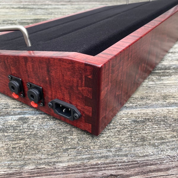 Pedal Board // Guitar Bass Keyboard Instrument Pedalboard // Pedal Organizer // Red Curly Maple Wood Construction // Powered