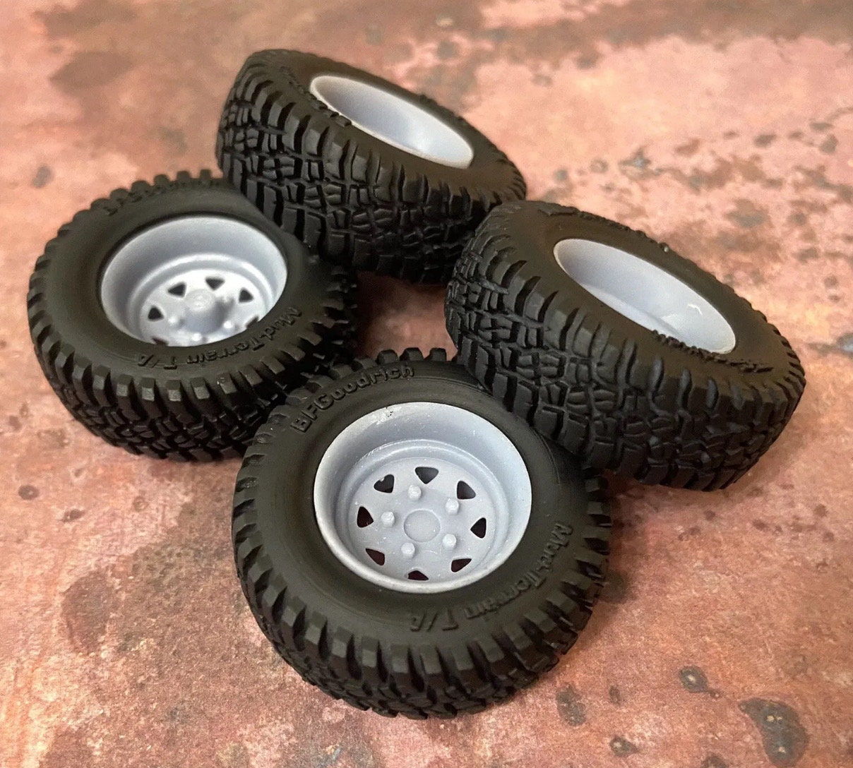 thumbnail image 2 of 1/24 Scale 18-Inch Fuel Nitro Wheels & Mud Tires – Resin Kit For Jeep Models 2 of 5