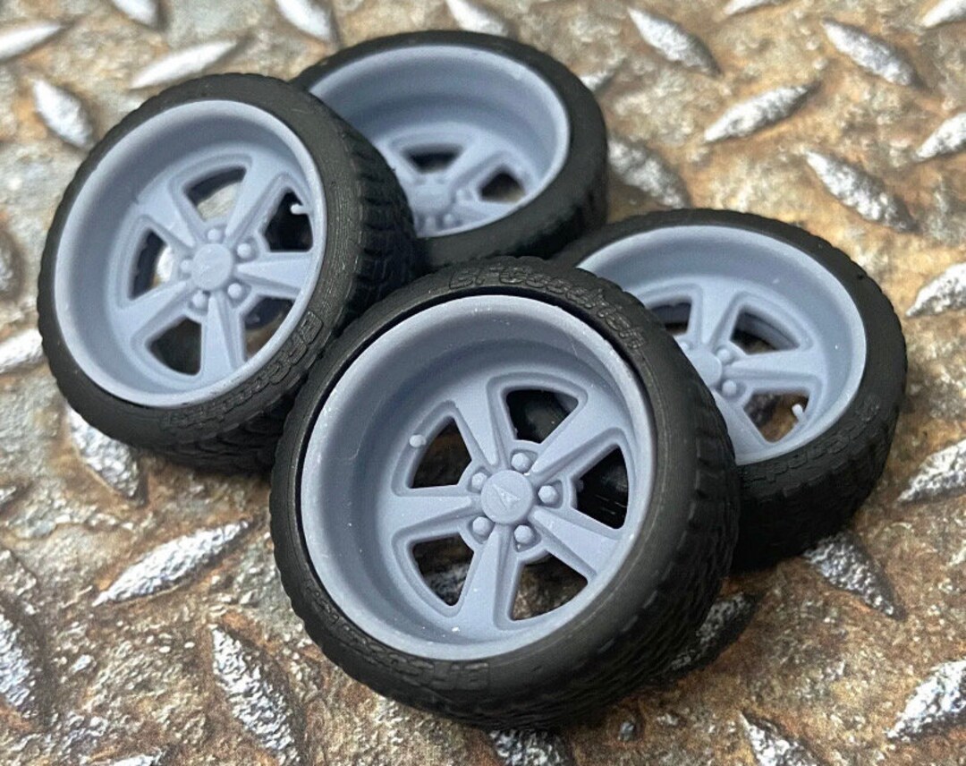 1/24 Scale Resin "5 Star" Model Car Wheels & Tires - 21/20 Inch, Unpainted