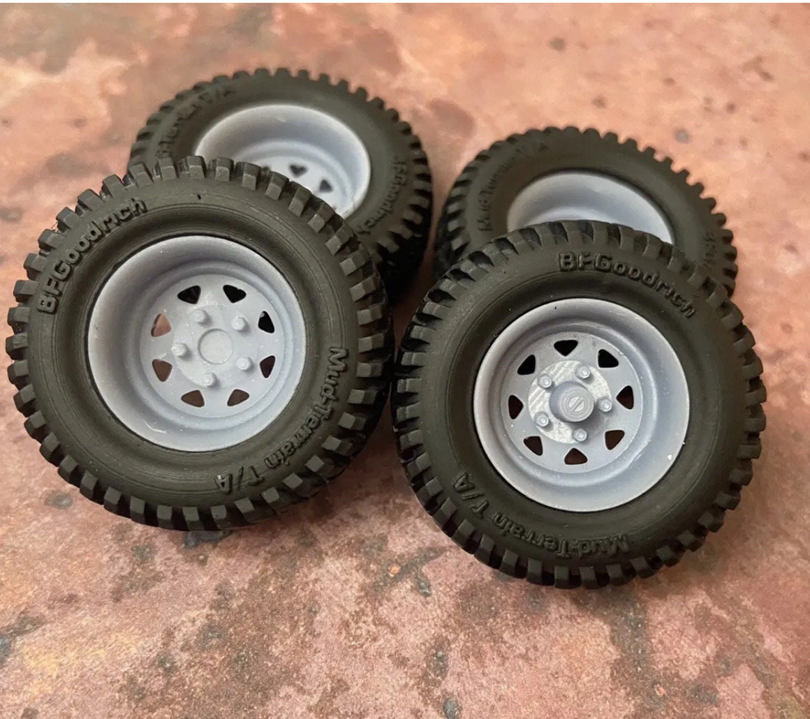 thumbnail image 2 of 1/24 Scale 18-Inch Fuel Nitro Wheels & Mud Tires – Resin Kit For Jeep Models 2 of 5