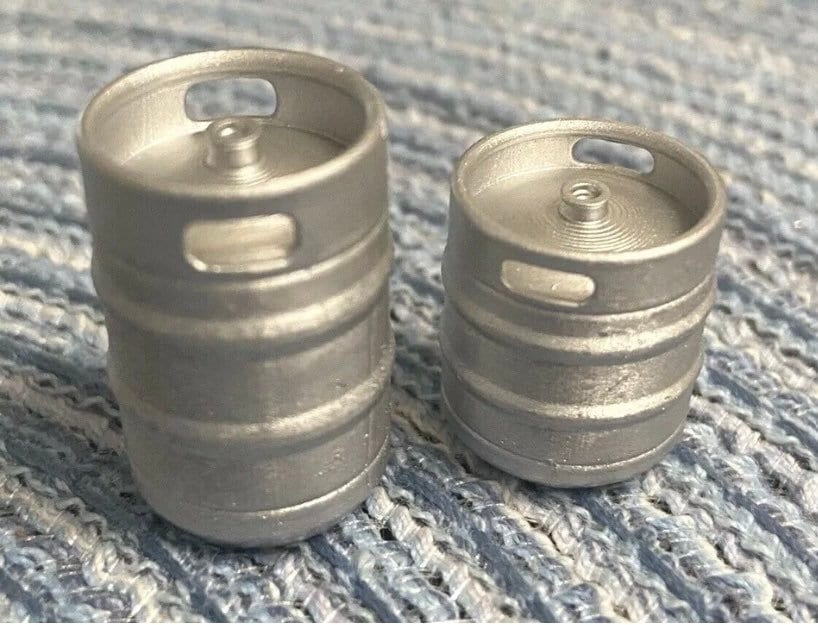 3D Printed miniature beer kegs, for model truck bed or diorama; 1/24 1/25 scale