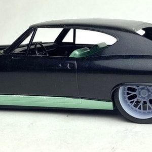 3D printed 21/20 scale inch BBS “Boss” wheels and tires with 1/24 1/25 model car