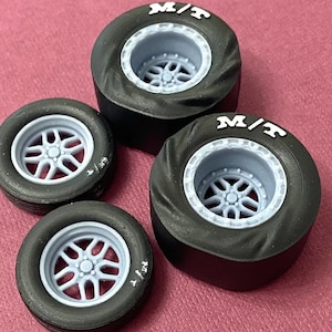 Schaal 1/24: 17/15 inch ‘Weld Laguna’-wielen met gerimpelde drag-slicks; Hars, 3D-print