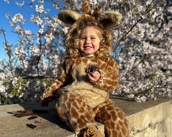 Giraffe costume