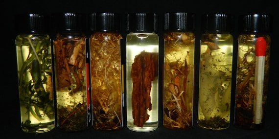 ACEITE DIABLO U EXU – Magisches Öl Für Rituale, Zur Anziehung Von Kräften (Spanisches Produkt)