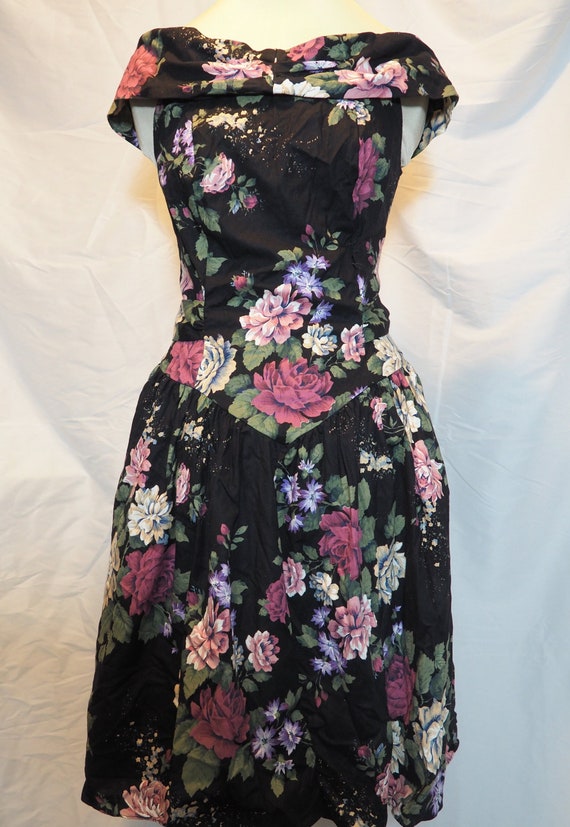 Short Dress - Black Floral, Off Shoulder, Size 5