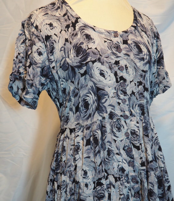 Dress - Short, Floral Pattern, Relaxed Fit, Small 
