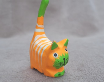 Vintage handmålad träkattfigur: Orange tabbystaty