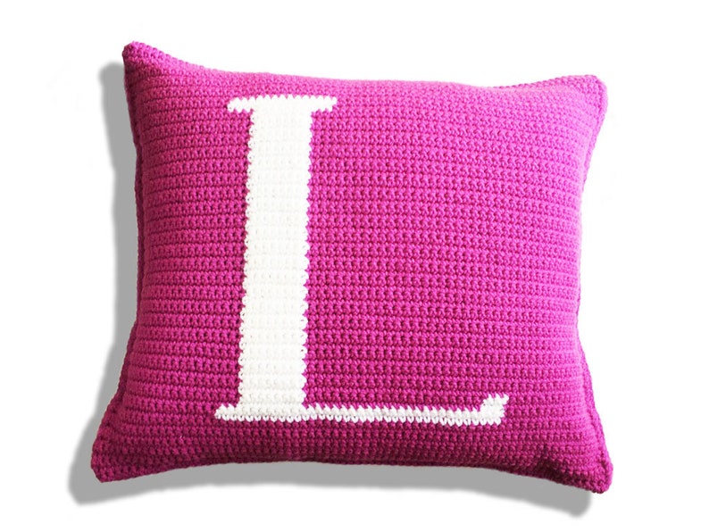 Letter L Crochet Pillow Pattern, Monogram Initial Pillow image 7