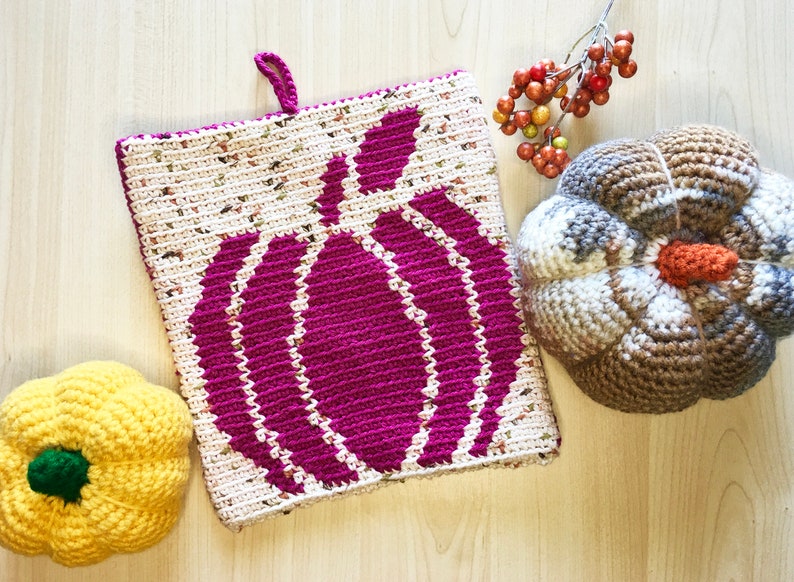 Pumpkin Crochet Potholder Pattern, pumpkin silhouette pattern, reversible pattern, thanksgiving kitchen decor, tapestry crochet image 4