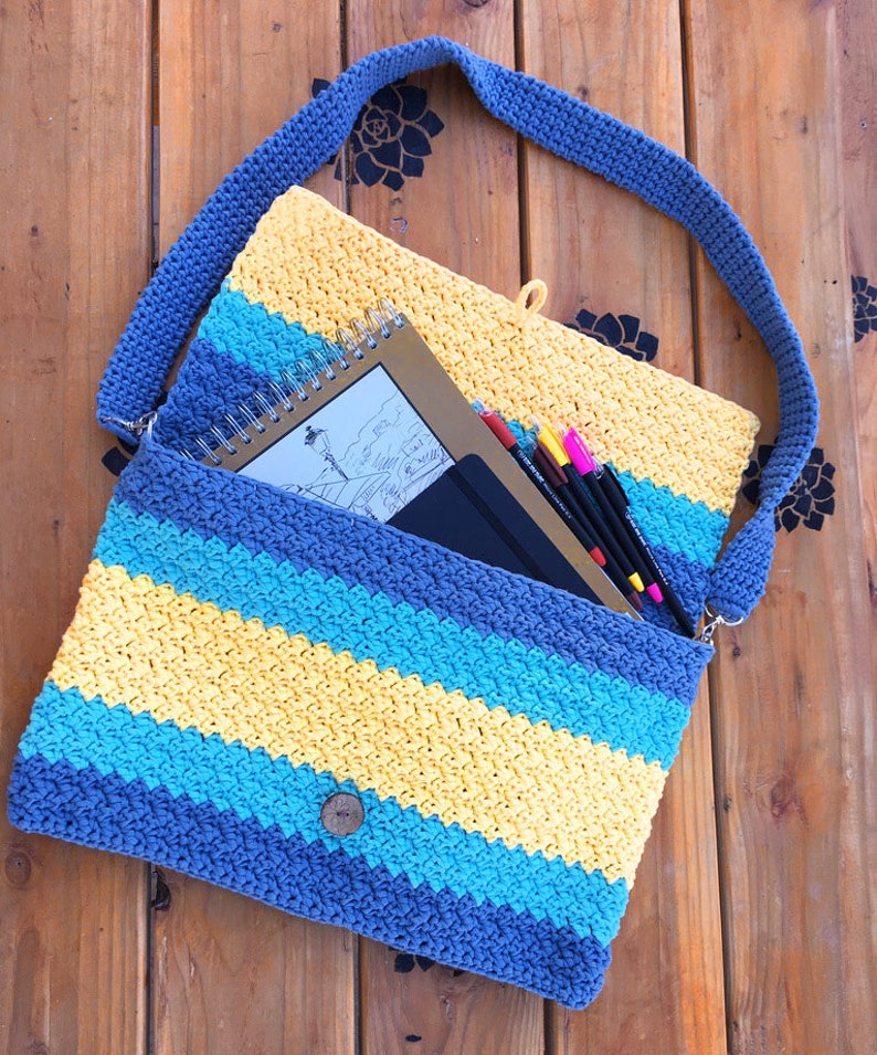 Messenger Crochet Bag Pattern, crochet purse, suzette stitch pattern, pdf instant download, diy bag, stripes bag, color block bag image 4