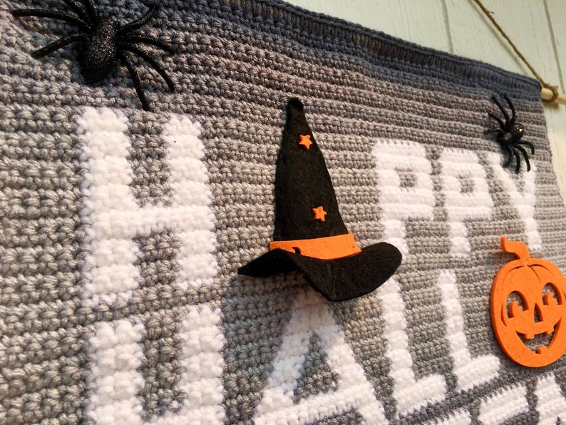 Happy Halloween Crochet Pattern, Halloween Home Decor, Crochet Pillow Pattern, Wall hanging decoration, diy decor, intarsia Crochet image 7