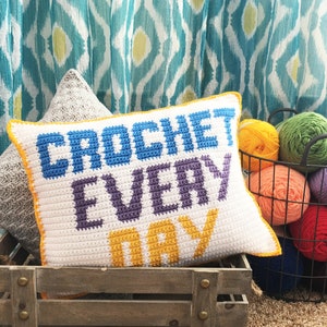 Crochet Every Day Crochet Pillow Pattern, home decor crochet, diy home decor, craft room decor, modern crochet, intarsia crochet, handmade image 3