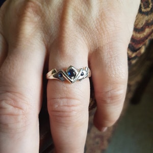 Skyrim cirkelring, Skyrim smycken, Elder Scrolls ring, Skyrim presentring, bröllopspresentring, Skyrim cosplayring, tiara fantasy ring. bild 6