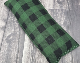 Reusable microwave heat pad.  Rice and flax seed heating pad.  Flannel heat pad.  Rice bag. Heat pad reusable. Hunter green buffalo plaid