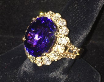 SUPERB Tanzanite ring, High Quality with Red Flash, Diamond Halo, 14k Gold, Ballerina setting, faceted, Met Gala