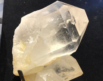 Large 3-point Quartz Crystal, well formed points, good edges, natural formation, metal stand, very clear specimen, Brazilian, S/H NOT INCL