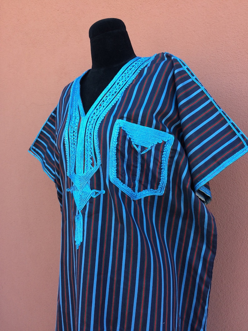 Vintage Moroccan kaftan caftan djellaba Striped blue red Unisex maxi dress cotton natural embroidered embroidery lounge Boho Chefchaouen