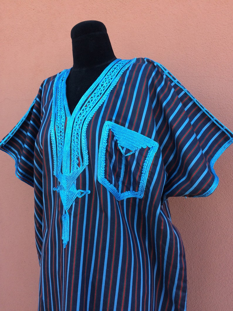 Vintage Moroccan kaftan caftan djellaba Striped blue red Unisex maxi dress cotton natural embroidered embroidery lounge Boho Chefchaouen