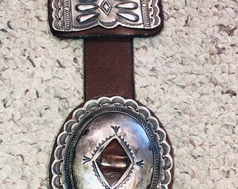 COLLIER VINTAGE NAVAJO AJM SIGNÉ LIEN CEINTURE CONCHO ARGENT