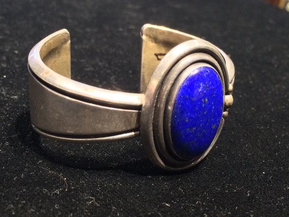 Old vintage MCM Lapis Lazuli cuff bracelet Sterli… - image 10