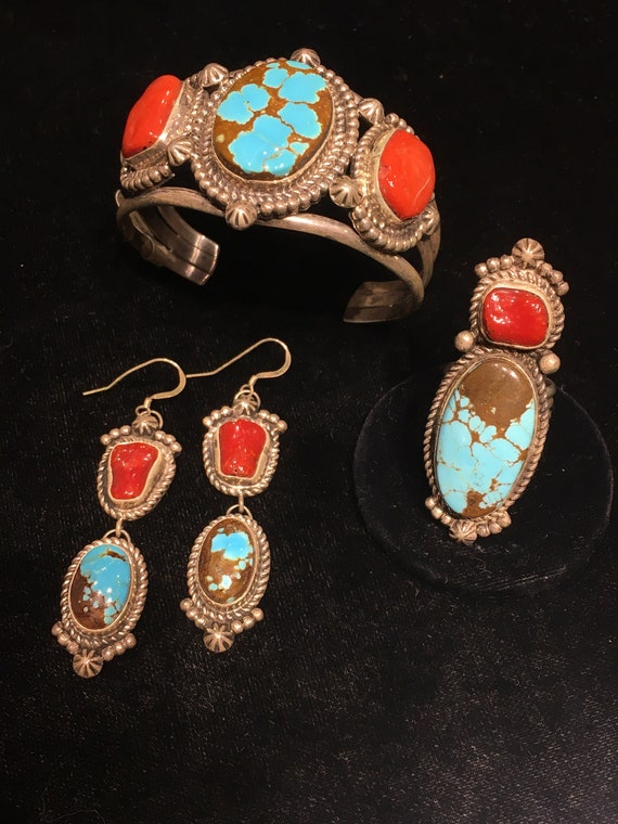 Museum Vintage Navajo #8 Turquoise' Coral Native American Jewelry Silver Bracelet Museum Vintage Navajo #8 Turquoise' Coral Native American Jewelry Silver Bracelet