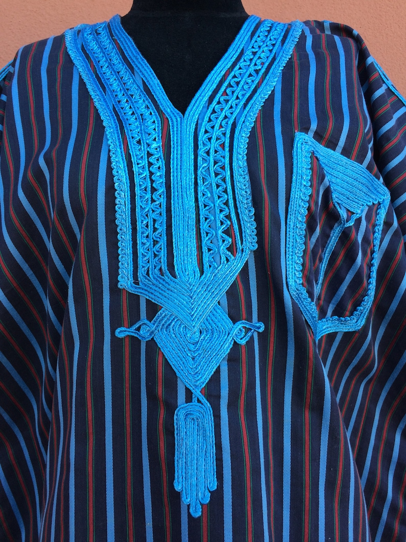 Vintage Moroccan kaftan caftan djellaba Striped blue red Unisex maxi dress cotton natural embroidered embroidery lounge Boho Chefchaouen