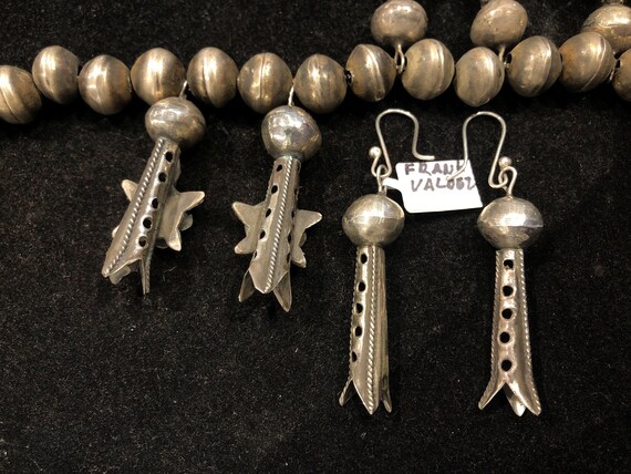 Incredible Vintage Native American Navajo Dangling Repoussed Convex Gaspeite Earrings Incredible Vintage Native American Navajo Dangling Repoussed Convex Gaspeite Earrings