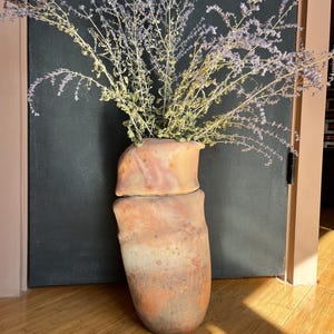 Saggar fired Ceramic Vessel, Vase, Sculpture, Fine Pottery, soft earthen pink, Graceful art object, Luisa Baldinger