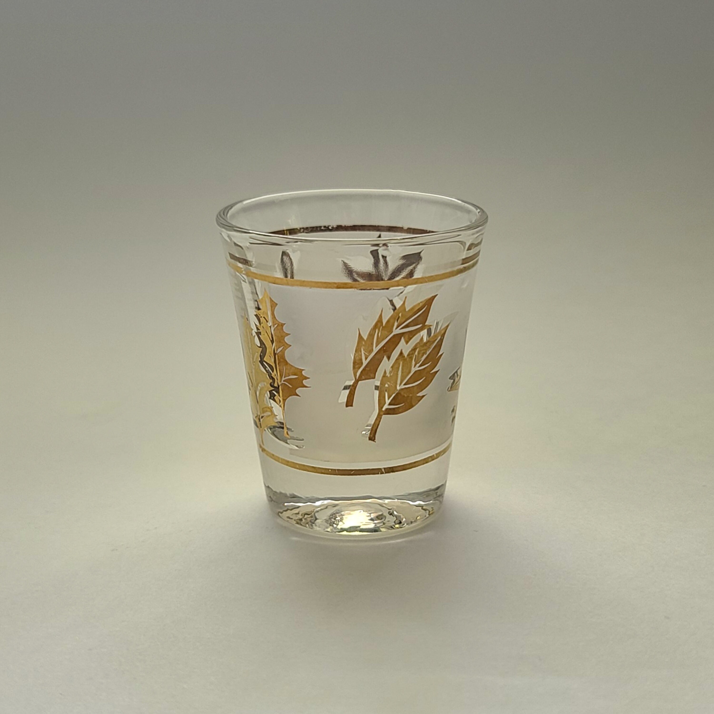 Vintage Midcentury Modern Libbey Starlyte Gold Leaf Shot Glasses Etsy