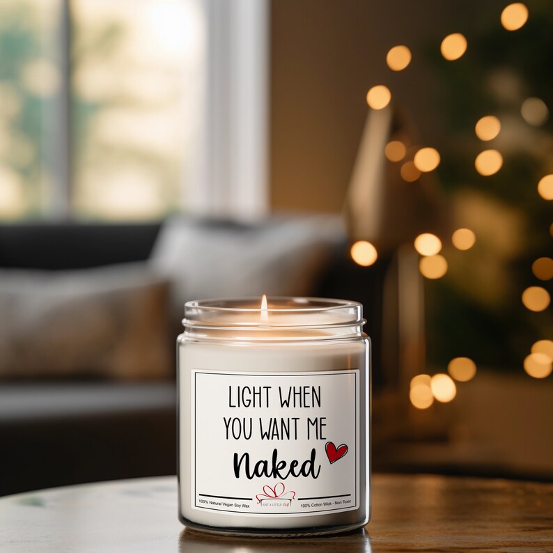 Valentine’s Gift for Husband – Funny Sexy Candle, Light When You Want Me Naked, Anniversary Gift for Him Bild 3