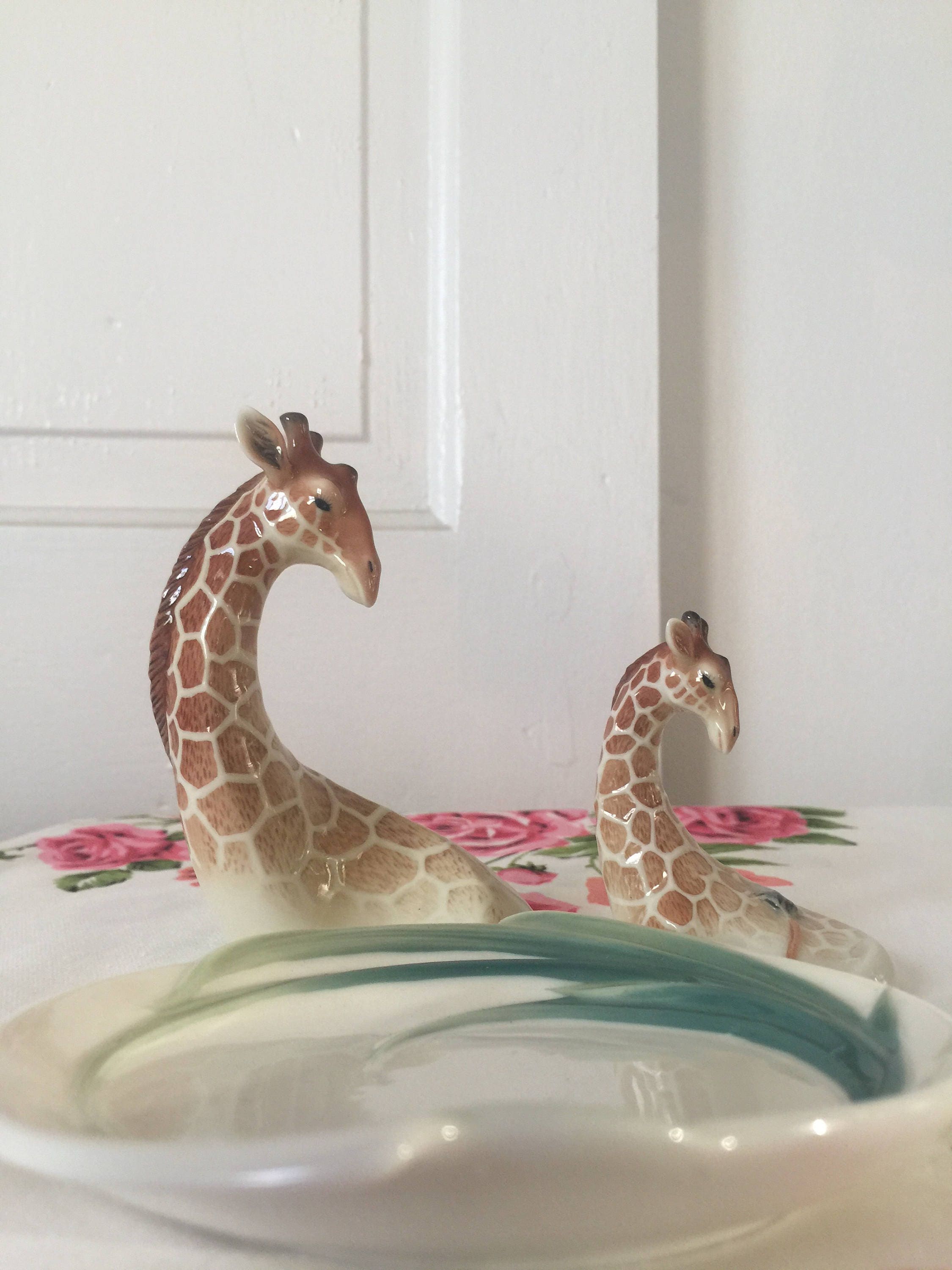 FRANZ 食器 Franz Sculptured Porcelain Giraffes Salt and Pepper Shakers